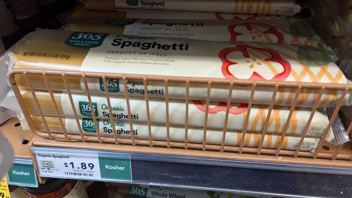 Whole Foods Organic Pasta Spaghetti — source product photograph