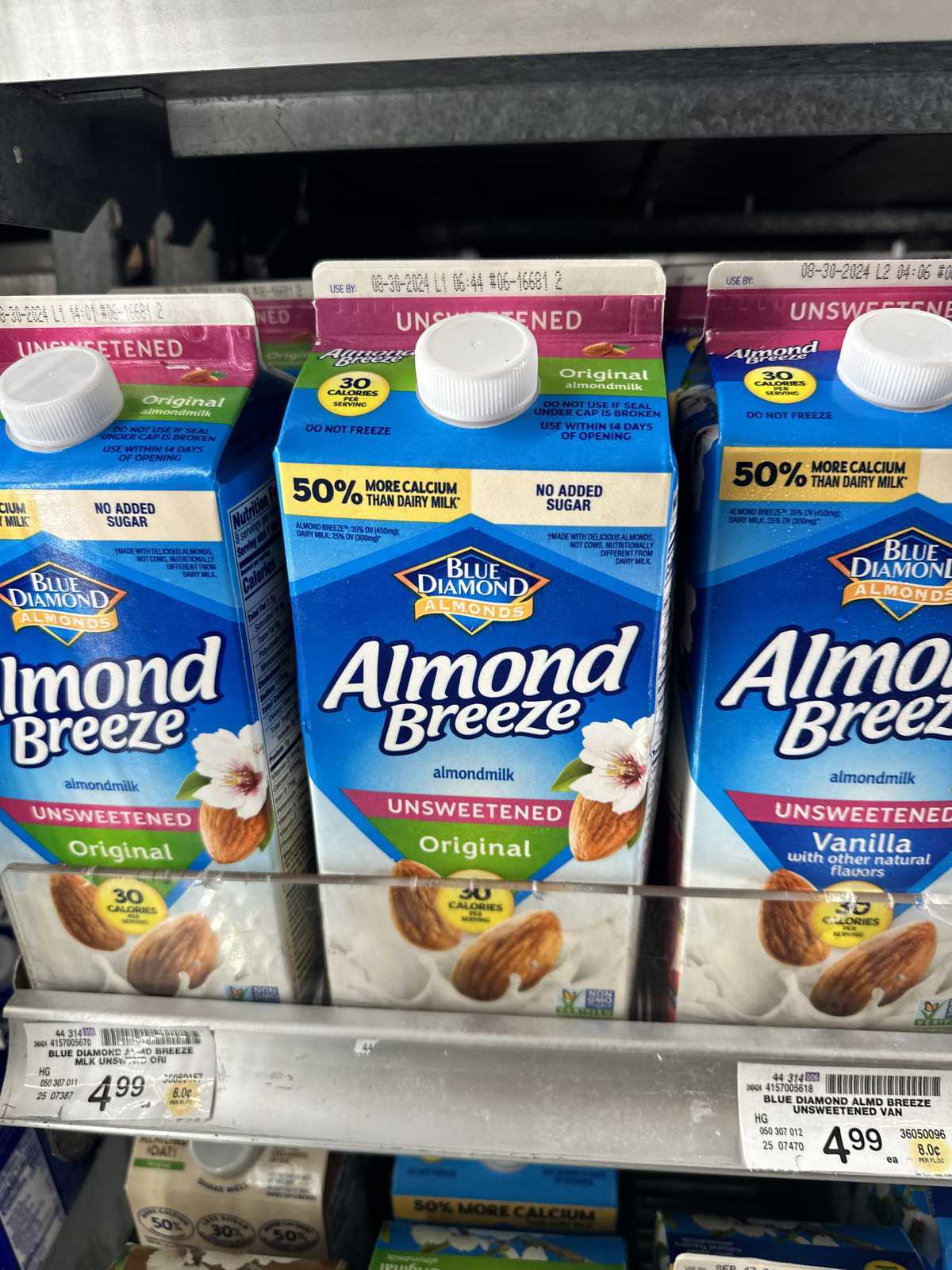 Almond Breeze Original Almond Milk Unsweetened in Carton — source product photograph