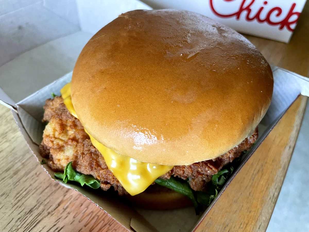 Chick-fil-A Deluxe Sandwich — source product photograph