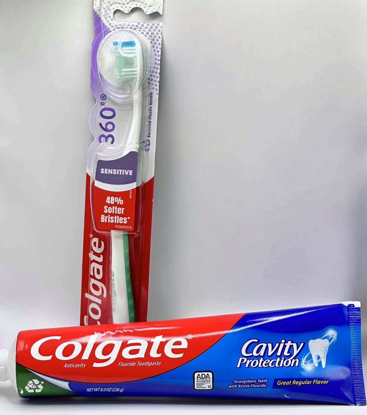 Colgate Pre-Brush Mouth Swish (Manual Brush) — source product photograph