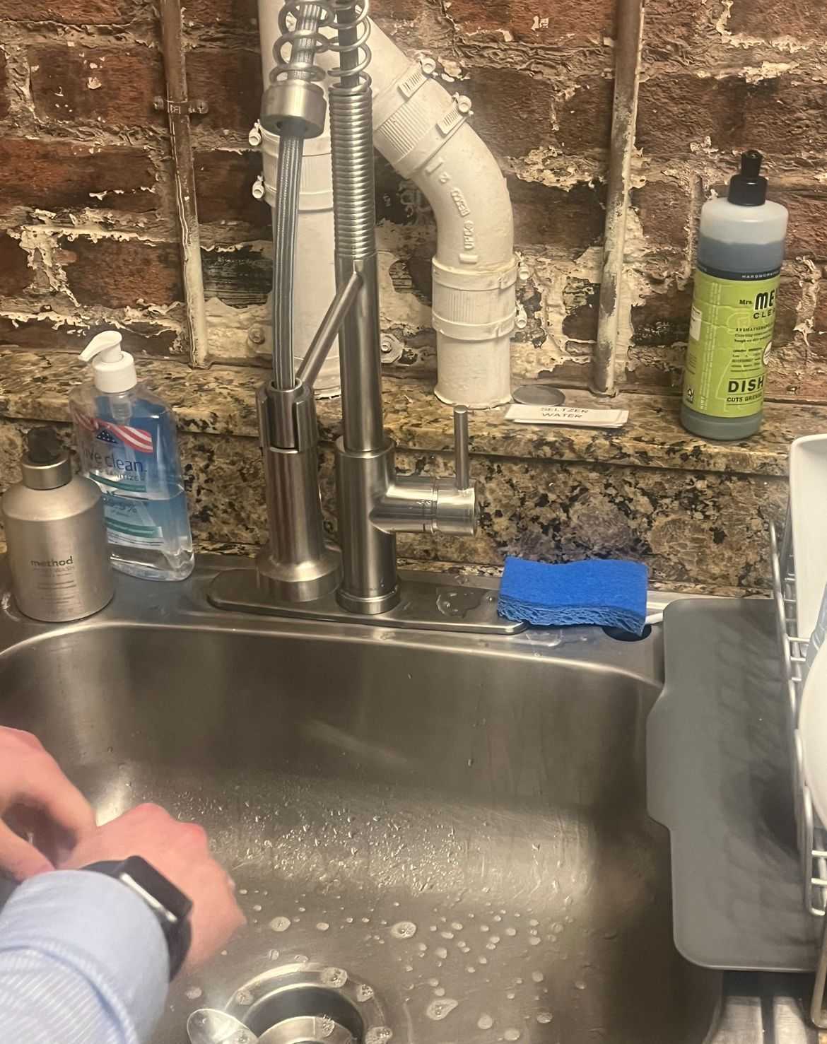 Unfiltered Tap Water from age1 — source product photograph